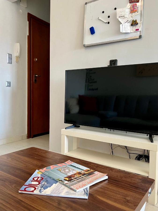 City Center/Navarinou Modern Apt. With Queen Bed Thessaloníki Exteriör bild